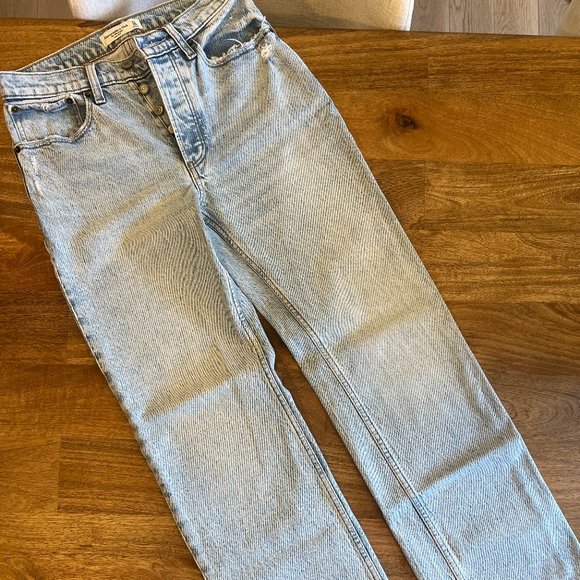 Abercrombie 90s baggy low rise jeans 24 00 S - Picture 3 of 5